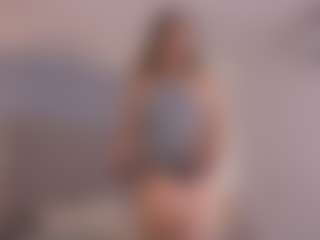 Chloe Dee's Live Sex Cam Show