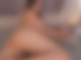 Chloe Dee's Live Sex Cam Show