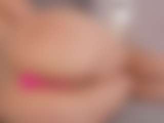 Chloe Dee's Live Sex Cam Show