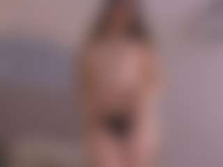 Live cam show with Chloe Dee - College Latina on Milfs Live | colombia