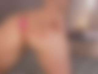 Chloe Dee's Live Sex Cam Show