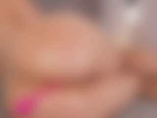 Chloe Dee's Live Sex Cam Show