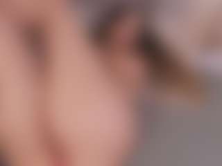 Chloe Dee's Live Sex Cam Show
