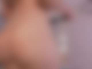 Chloe Dee's Live Sex Cam Show