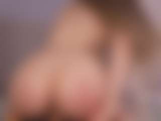 Chloe Dee's Live Sex Cam Show