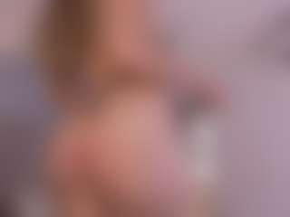 Chloe Dee's Live Sex Cam Show