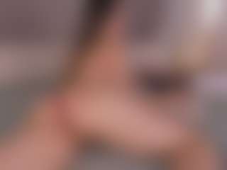 Chloe Dee's Live Sex Cam Show