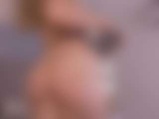 Live cam show with Chloe Dee - Latina on Fapmatic.com | colombia