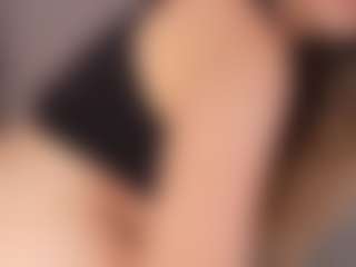 Chloe Dee's Live Sex Cam Show