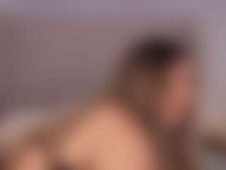 Chloe Dee's Live Sex Cam Show