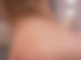 Chloe Dee's Live Sex Cam Show