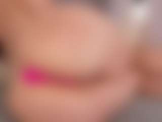 Chloe Dee's Live Sex Cam Show