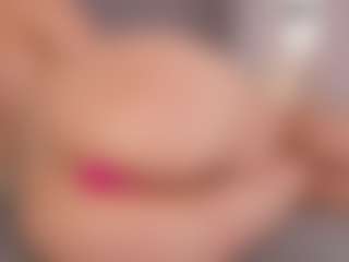 Chloe Dee's Live Sex Cam Show