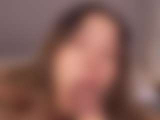 Chloe Dee's Live Sex Cam Show
