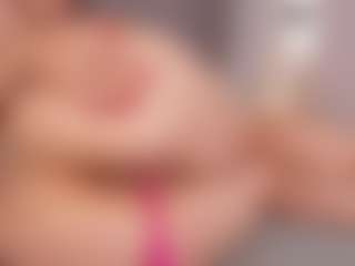 Chloe Dee's Live Sex Cam Show