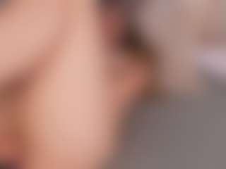 Chloe Dee's Live Sex Cam Show