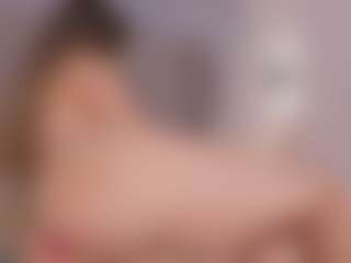 Chloe Dee's Live Sex Cam Show
