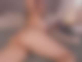Chloe Dee's Live Sex Cam Show