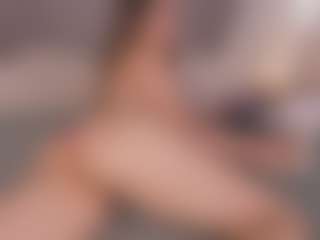 Chloe Dee's Live Sex Cam Show
