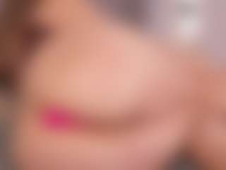 Chloe Dee's Live Sex Cam Show