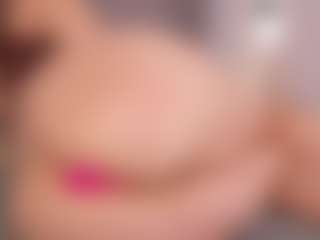 Chloe Dee's Live Sex Cam Show