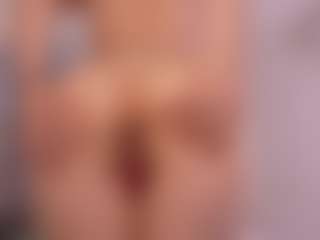 Chloe Dee's Live Sex Cam Show