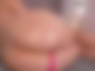 Chloe Dee's Live Sex Cam Show