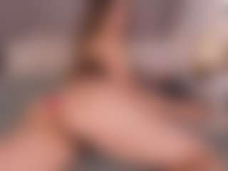 Chloe Dee's Live Sex Cam Show