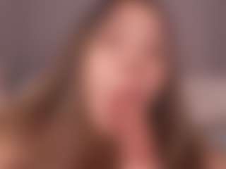 Chloe Dee's Live Sex Cam Show