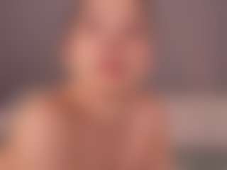 Chloe Dee's Live Sex Cam Show