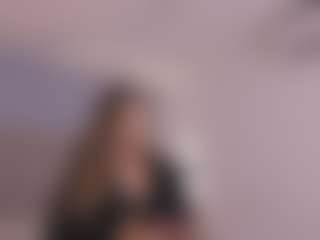 Chloe Dee's Live Sex Cam Show