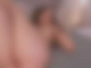 Chloe Dee's Live Sex Cam Show