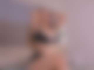 Chloe Dee's Live Sex Cam Show