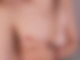 Chloe Dee's Live Sex Cam Show