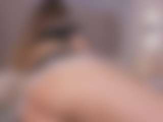 Chloe Dee's Live Sex Cam Show