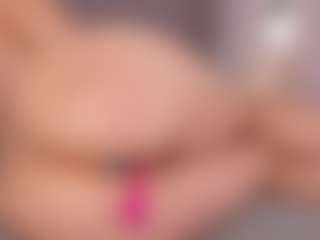 Chloe Dee's Live Sex Cam Show