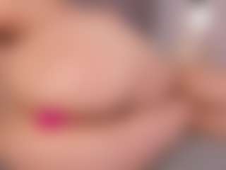 Chloe Dee's Live Sex Cam Show