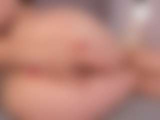 Chloe Dee's Live Sex Cam Show