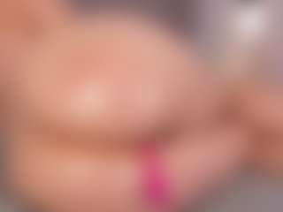 Chloe Dee's Live Sex Cam Show