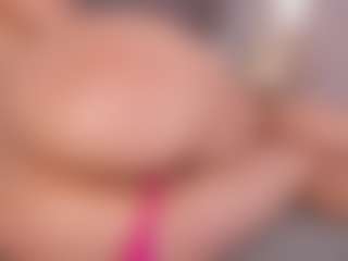 Chloe Dee's Live Sex Cam Show