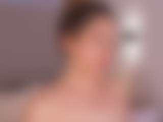 Chloe Dee's Live Sex Cam Show