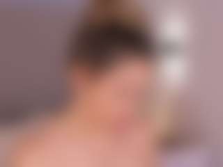 Chloe Dee's Live Sex Cam Show