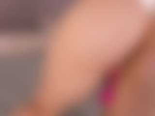 Chloe Dee's Live Sex Cam Show