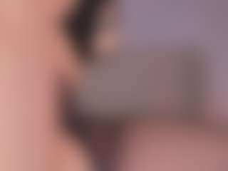 Chloe Dee's Live Sex Cam Show