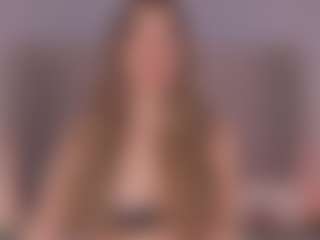 Chloe Dee's Live Sex Cam Show