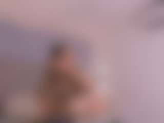 Chloe Dee's Live Sex Cam Show