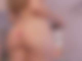 Chloe Dee's Live Sex Cam Show