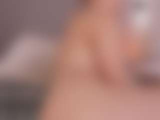 Chloe Dee's Live Sex Cam Show