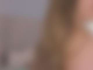 Chloe Dee's Live Sex Cam Show