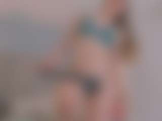 Chloe Dee's Live Sex Cam Show